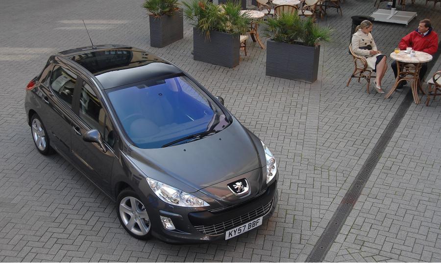  Peugeot 308 GT 2008 года  (фото 101 из 101)